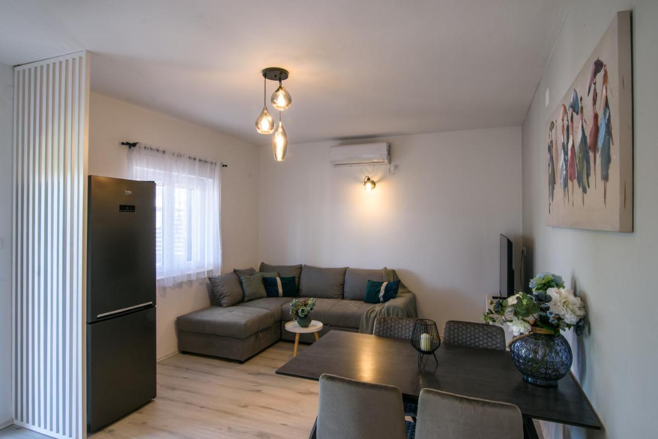 טרוגיר Luxury Apartment Hajdi מראה חיצוני תמונה